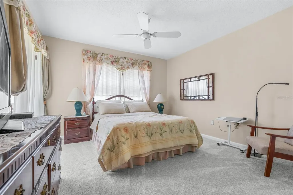 7701 Starkey Road Seminole FL 33777