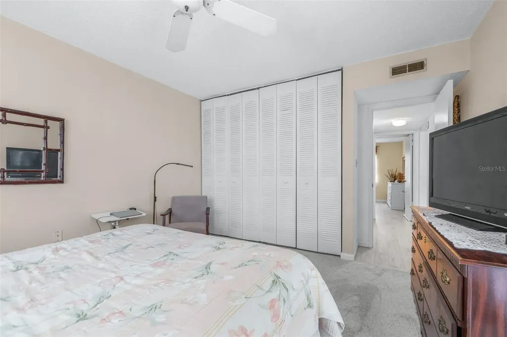 7701 Starkey Road Seminole FL 33777