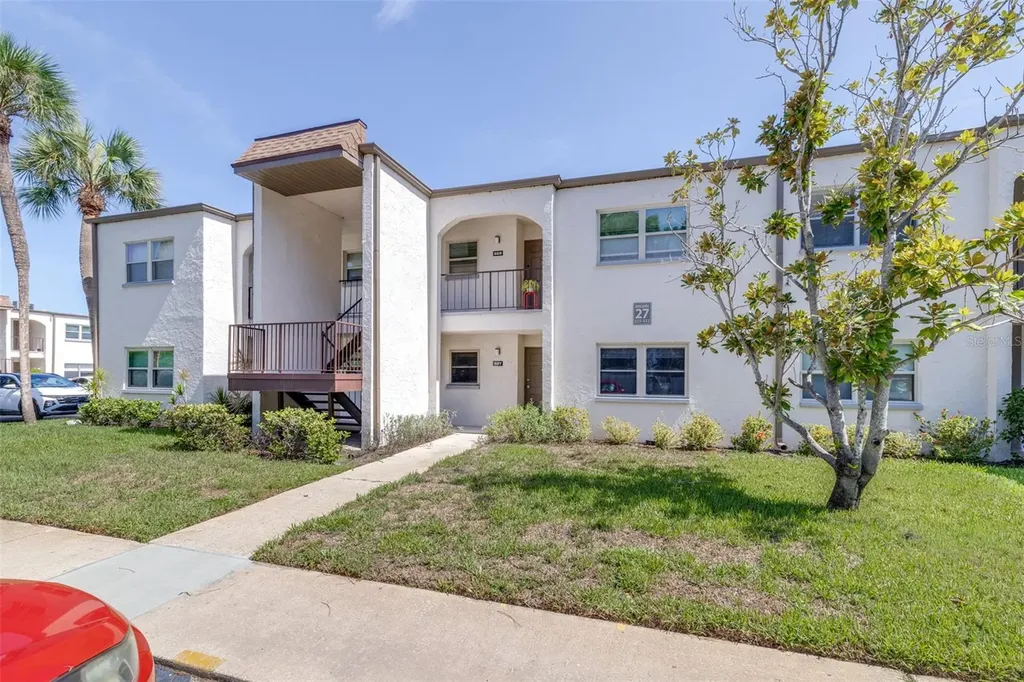 7701 Starkey Road Seminole FL 33777