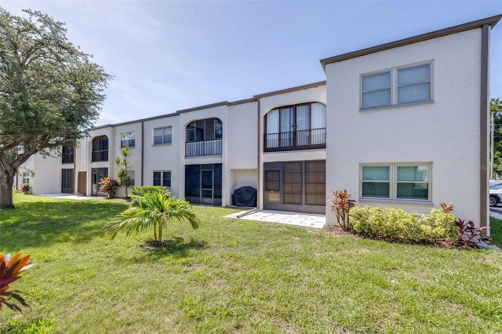 7701 Starkey Road Seminole FL 33777