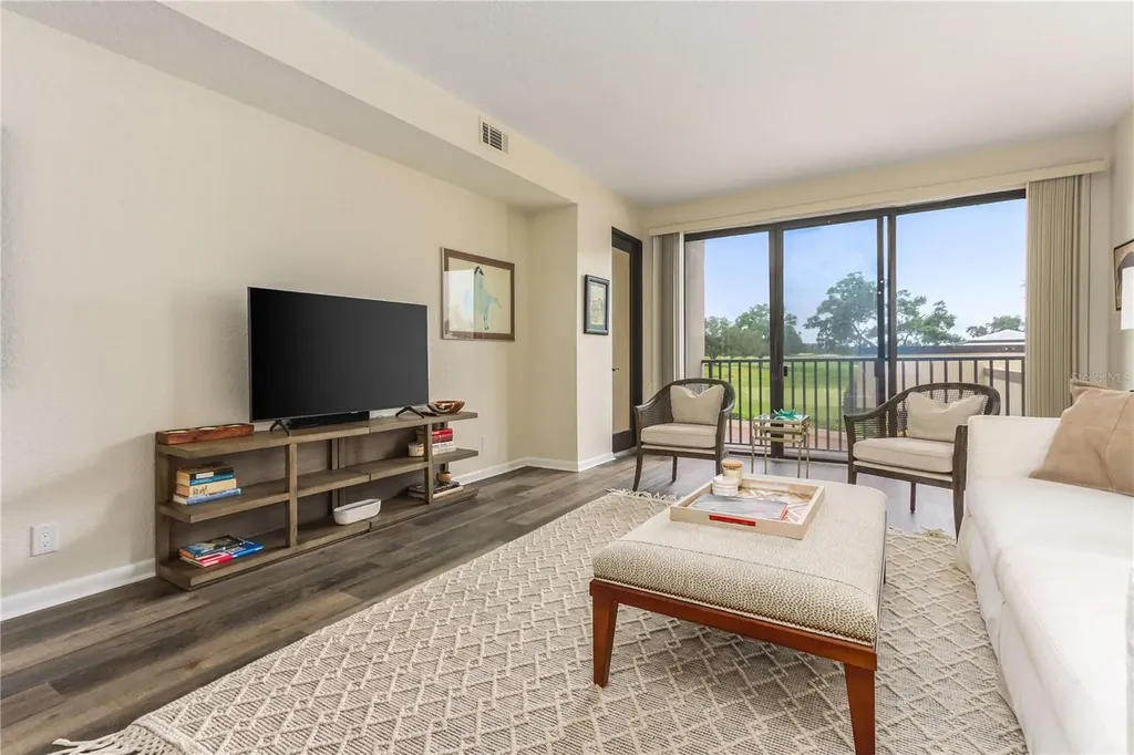 4 Belleview Boulevard Clearwater FL 33756