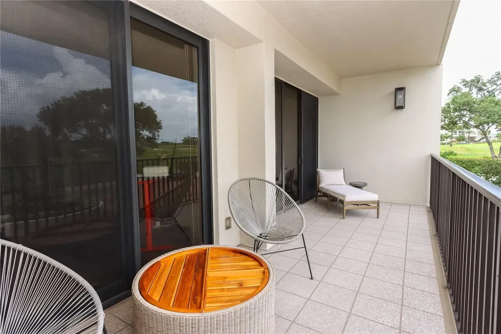4 Belleview Boulevard Clearwater FL 33756