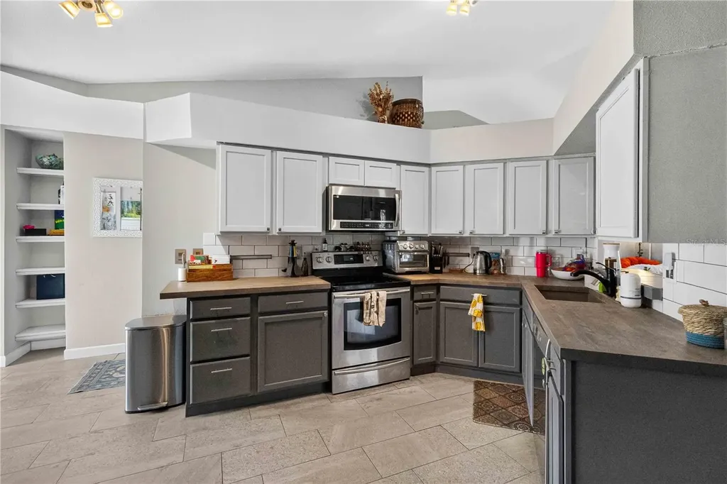 1703 Larabie Court Brandon FL 33511