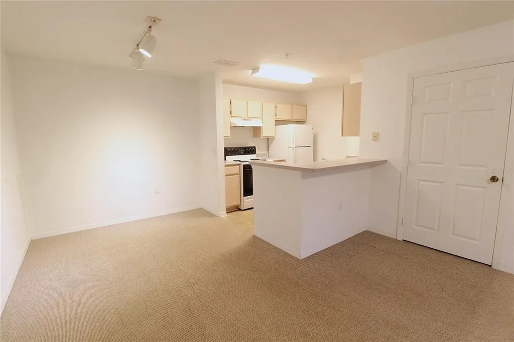 8905 Manor Loop Bradenton FL 34202