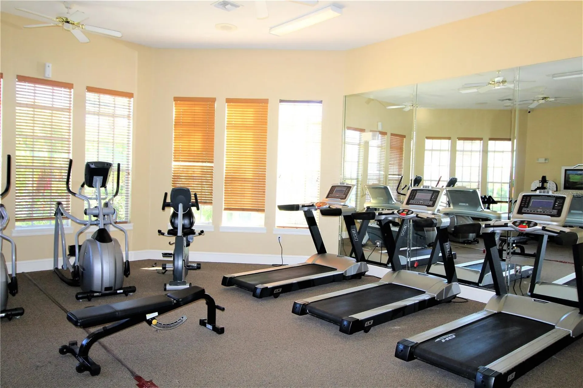 8905 Manor Loop Bradenton FL 34202