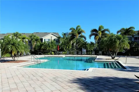 8905 Manor Loop Bradenton FL 34202