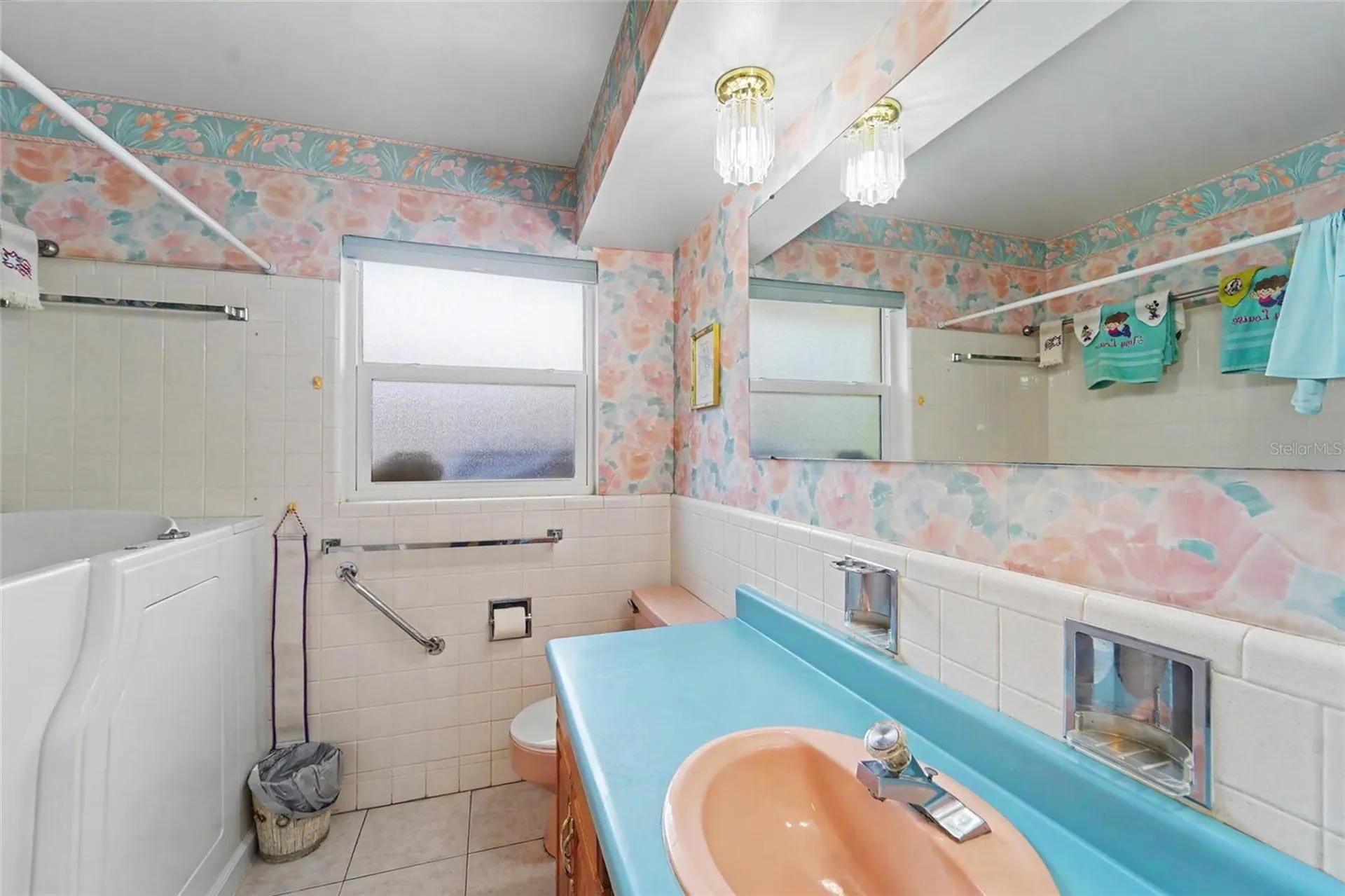 9735 50th Avenue N Madeira Beach FL 33708
