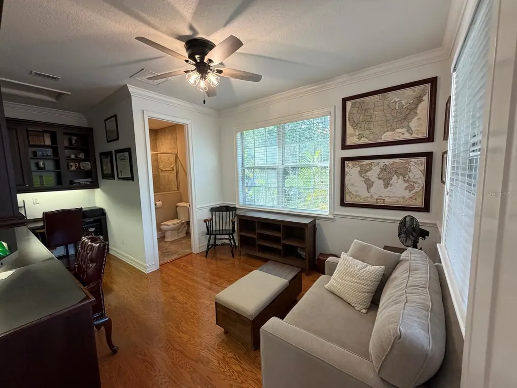 2301 S Hale Avenue Tampa FL 33629