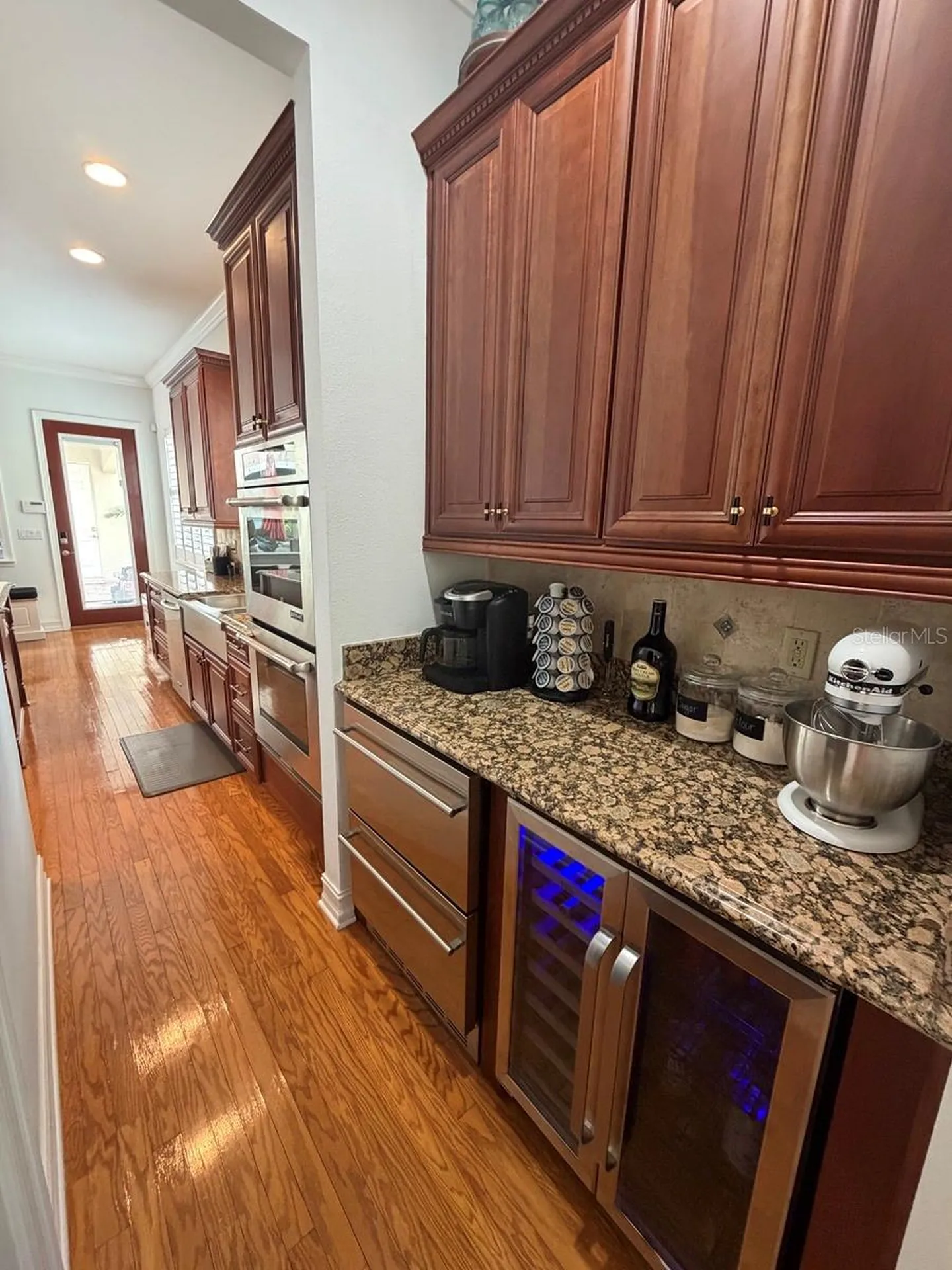 2301 S Hale Avenue Tampa FL 33629