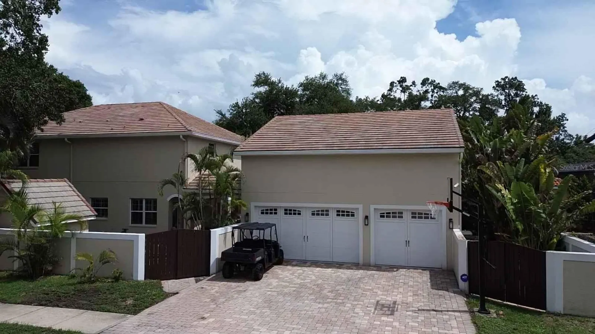 2301 S Hale Avenue Tampa FL 33629
