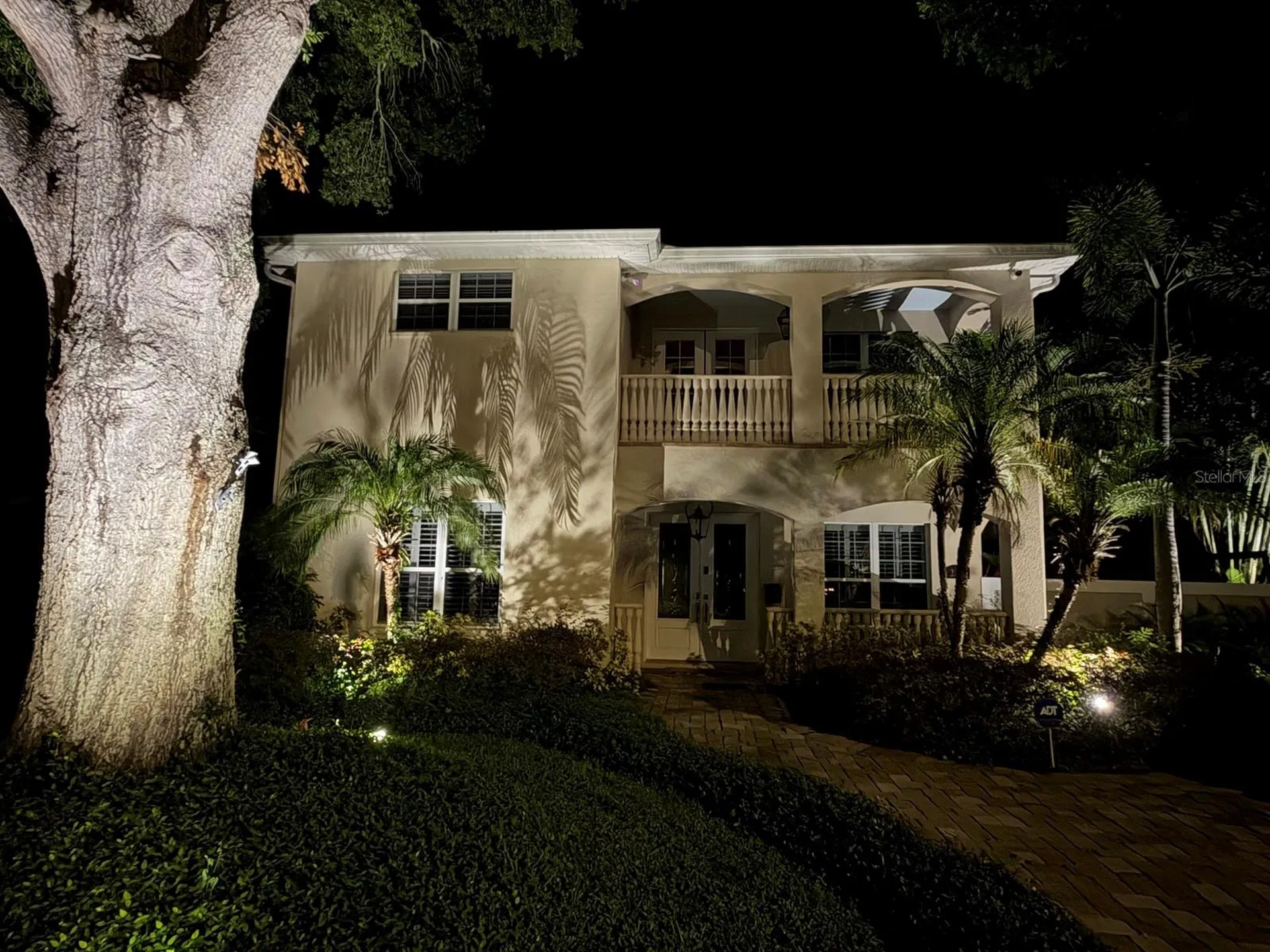 2301 S Hale Avenue Tampa FL 33629