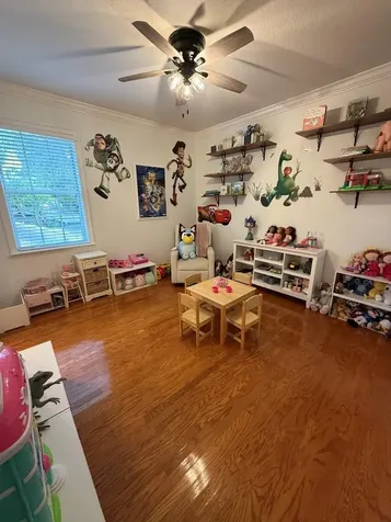 2301 S Hale Avenue Tampa FL 33629
