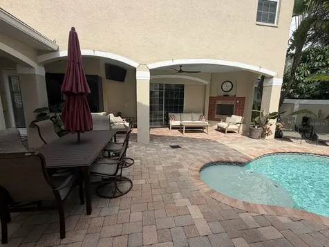 2301 S Hale Avenue Tampa FL 33629