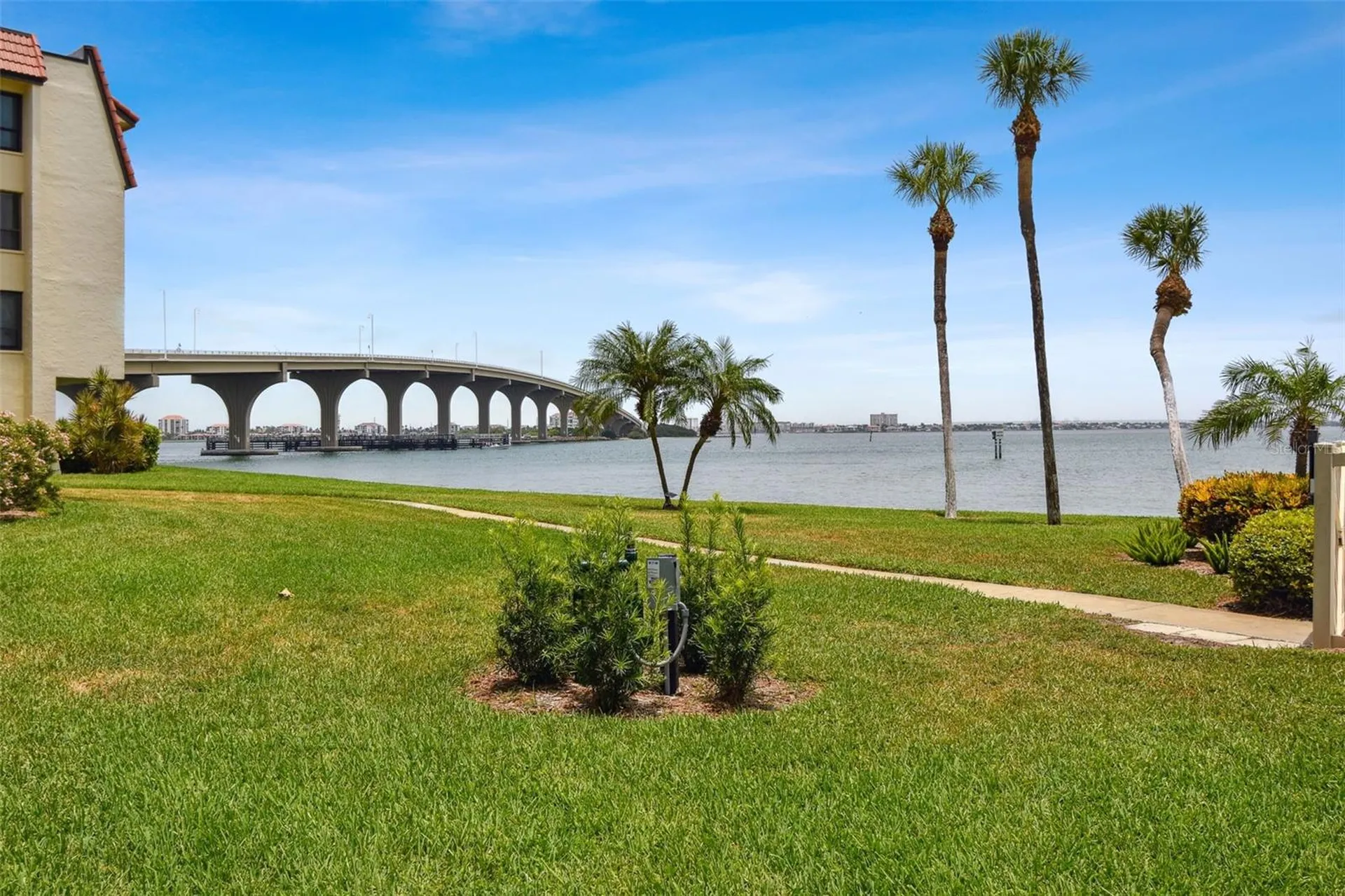 103 1st Street E St Petersburg FL 33715