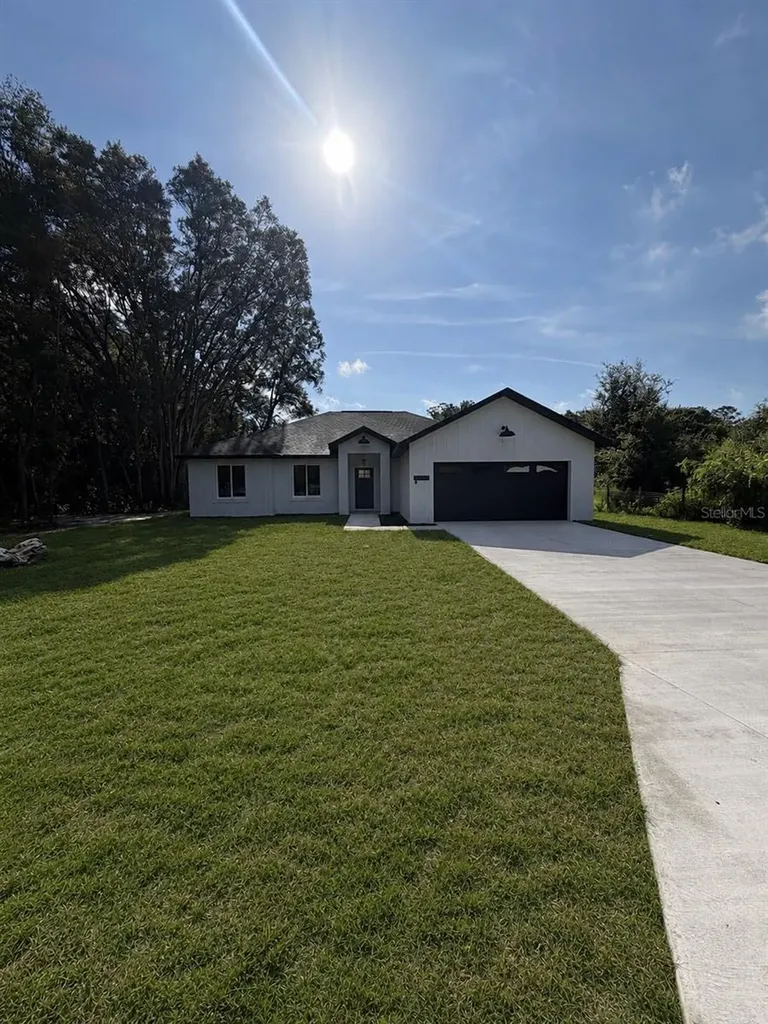 14451 SE 43rd Terrace Summerfield FL 34491