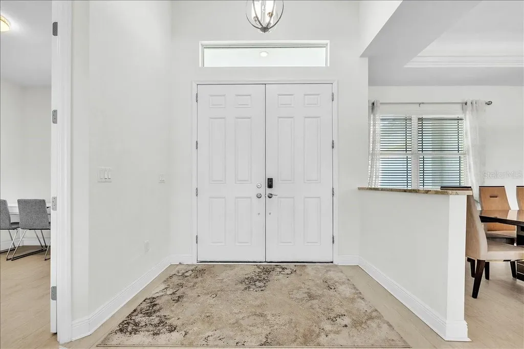 2918 SE 10th Place Cape Coral FL 33904