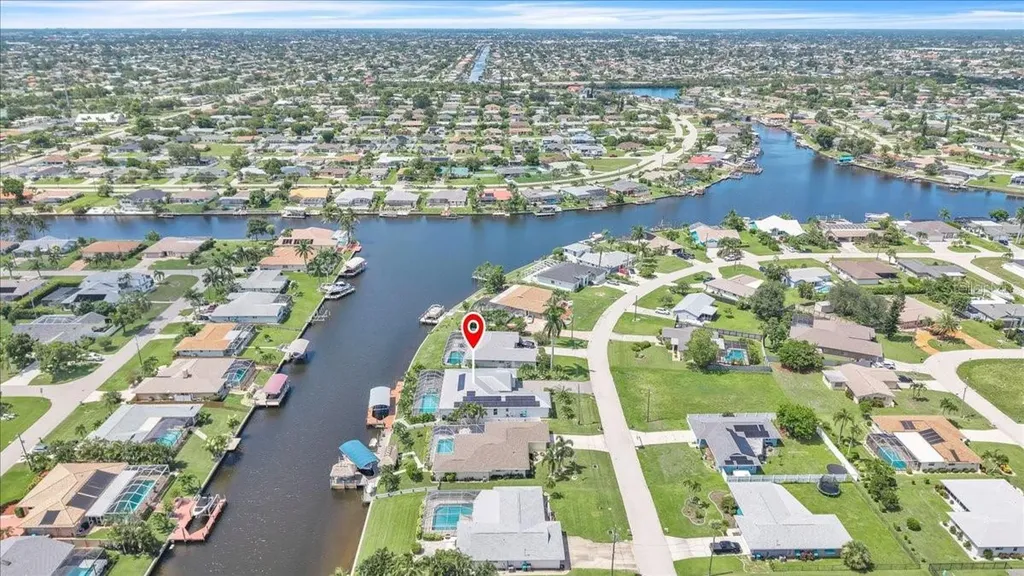 2918 SE 10th Place Cape Coral FL 33904