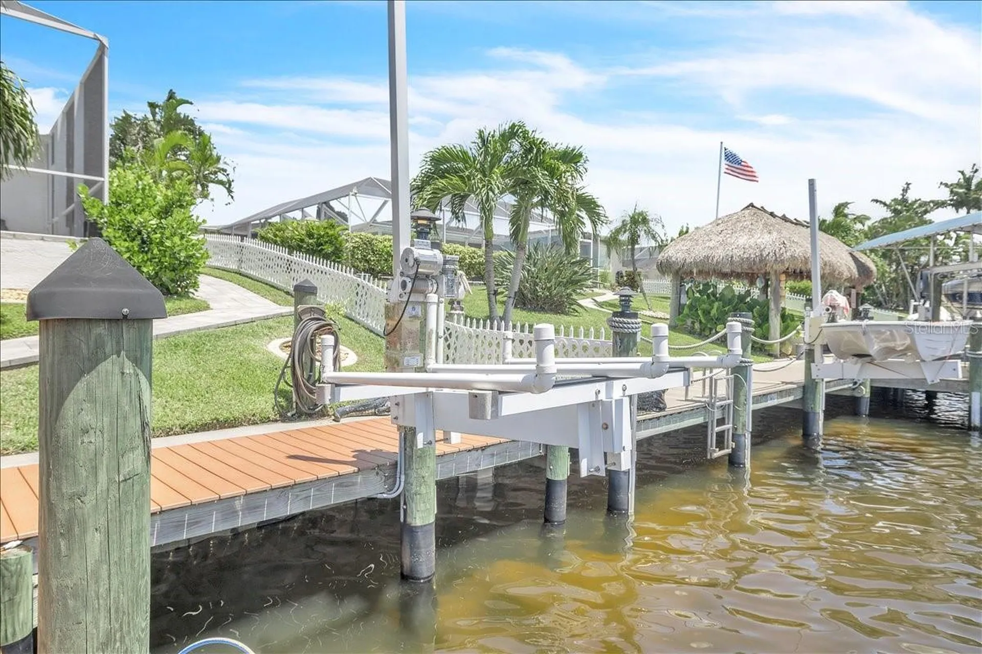 2918 SE 10th Place Cape Coral FL 33904