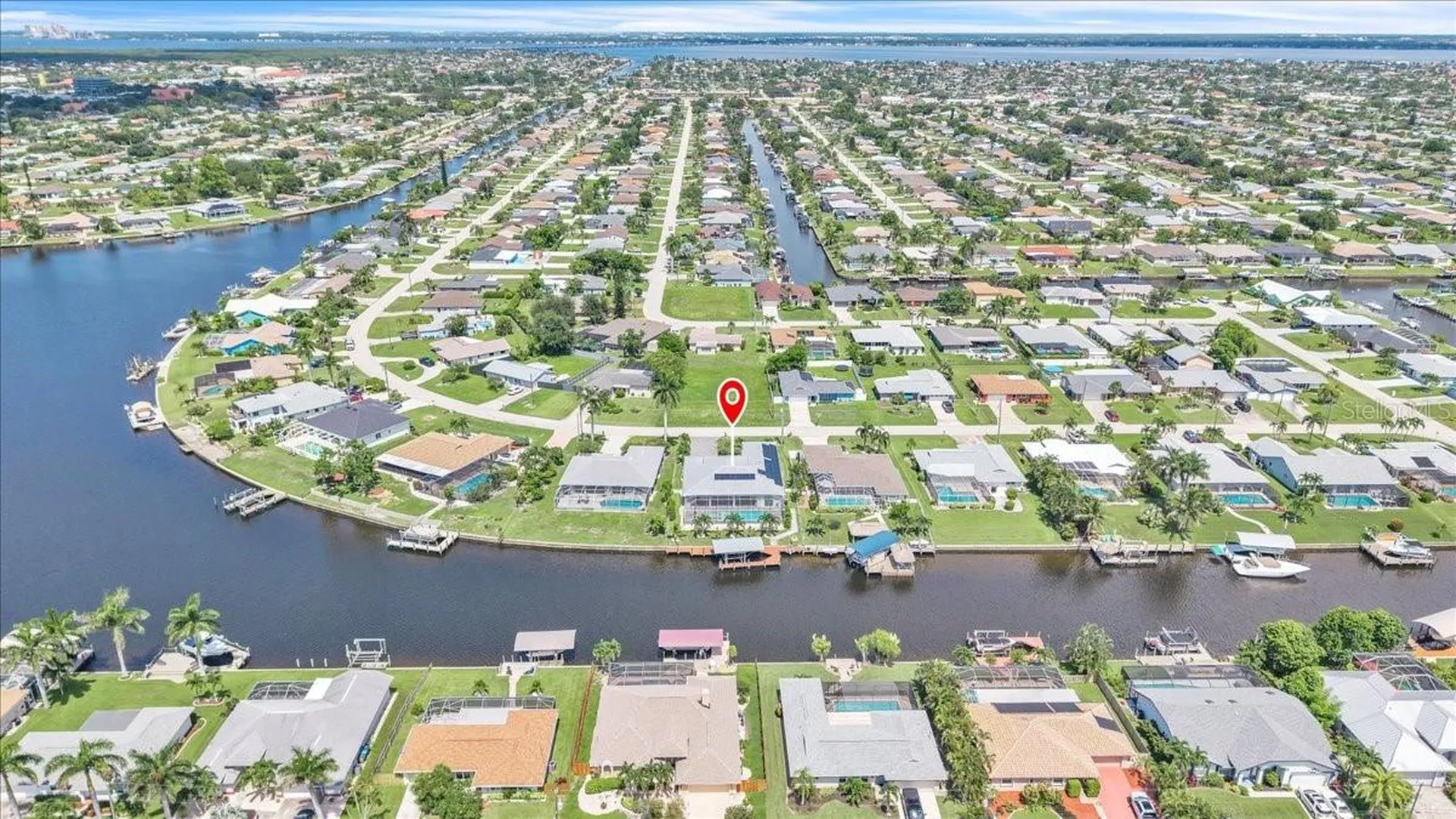 2918 SE 10th Place Cape Coral FL 33904