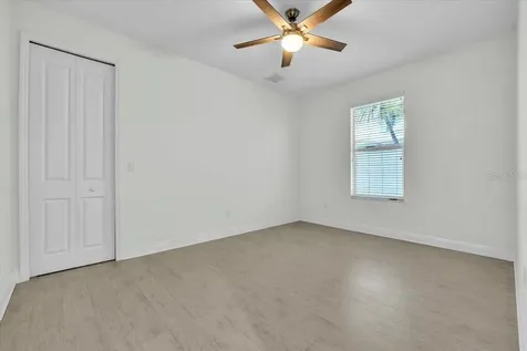 2918 SE 10th Place Cape Coral FL 33904