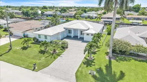 2918 SE 10th Place Cape Coral FL 33904