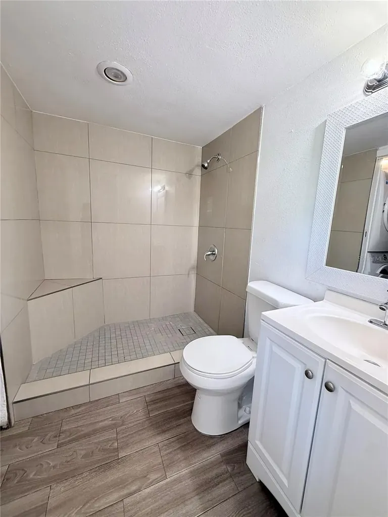 5111 Eaglesmere Drive Orlando FL 32819