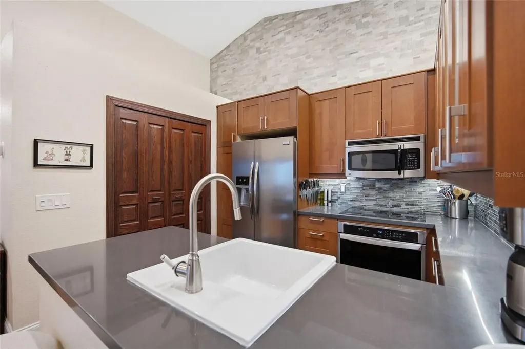 5100 Burchette Road Tampa FL 33647
