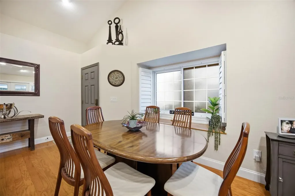 5100 Burchette Road Tampa FL 33647