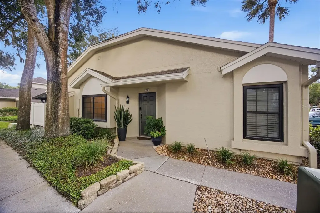 5100 Burchette Road Tampa FL 33647