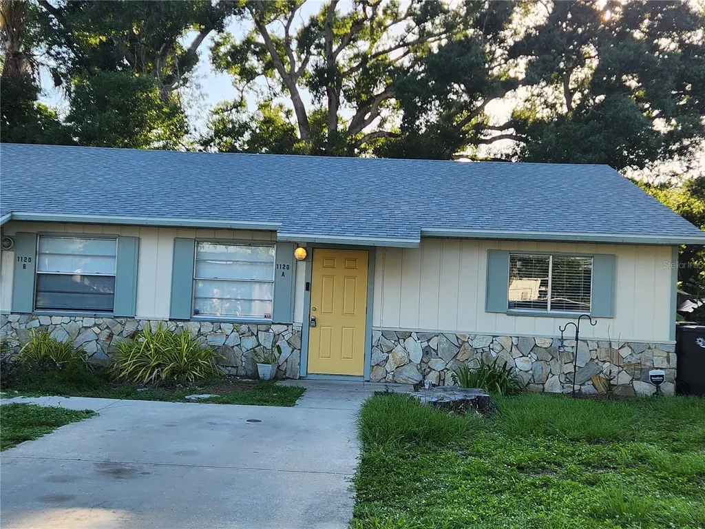 1120 36th Street W Bradenton FL 34205