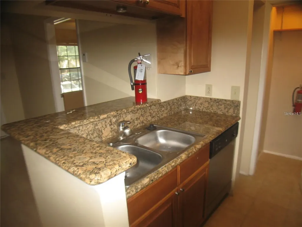 199 Afton Square Altamonte Springs FL 32714