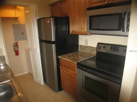199 Afton Square Altamonte Springs FL 32714