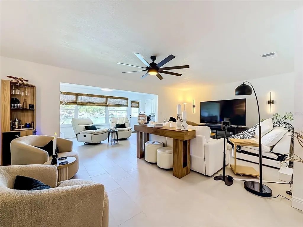 5935 30th Avenue S Gulfport FL 33707