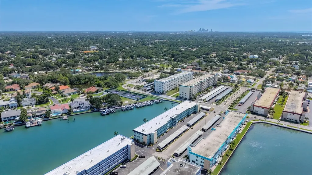 5935 30th Avenue S Gulfport FL 33707