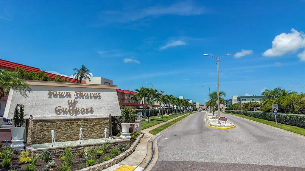 5935 30th Avenue S Gulfport FL 33707