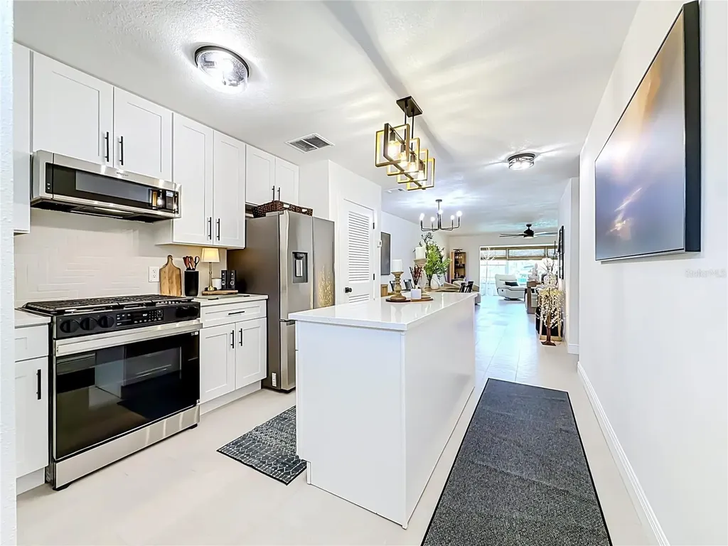 5935 30th Avenue S Gulfport FL 33707