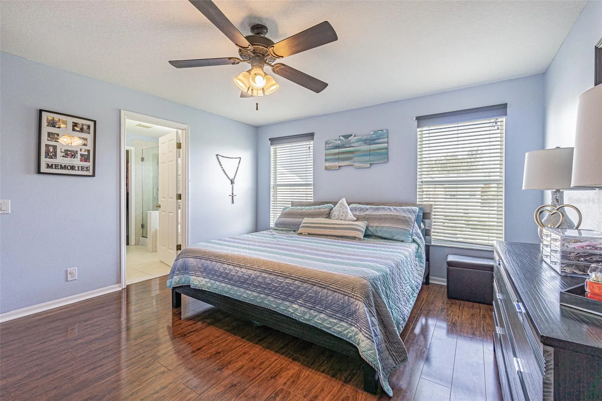 1031 Paseo Del Rio NE St Petersburg FL 33702