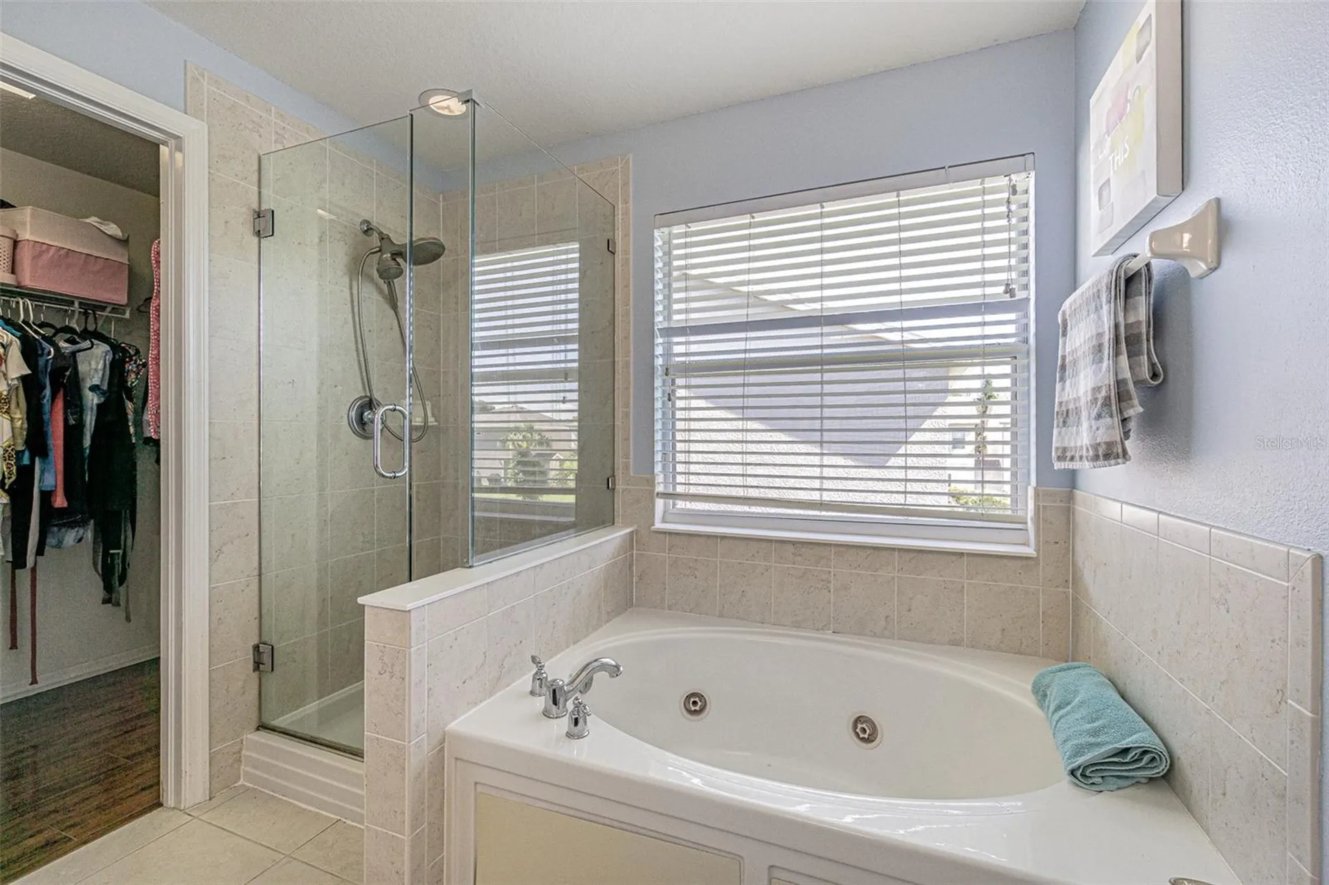 1031 Paseo Del Rio NE St Petersburg FL 33702