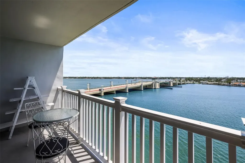 500 Treasure Island Causeway Treasure Island FL 33706