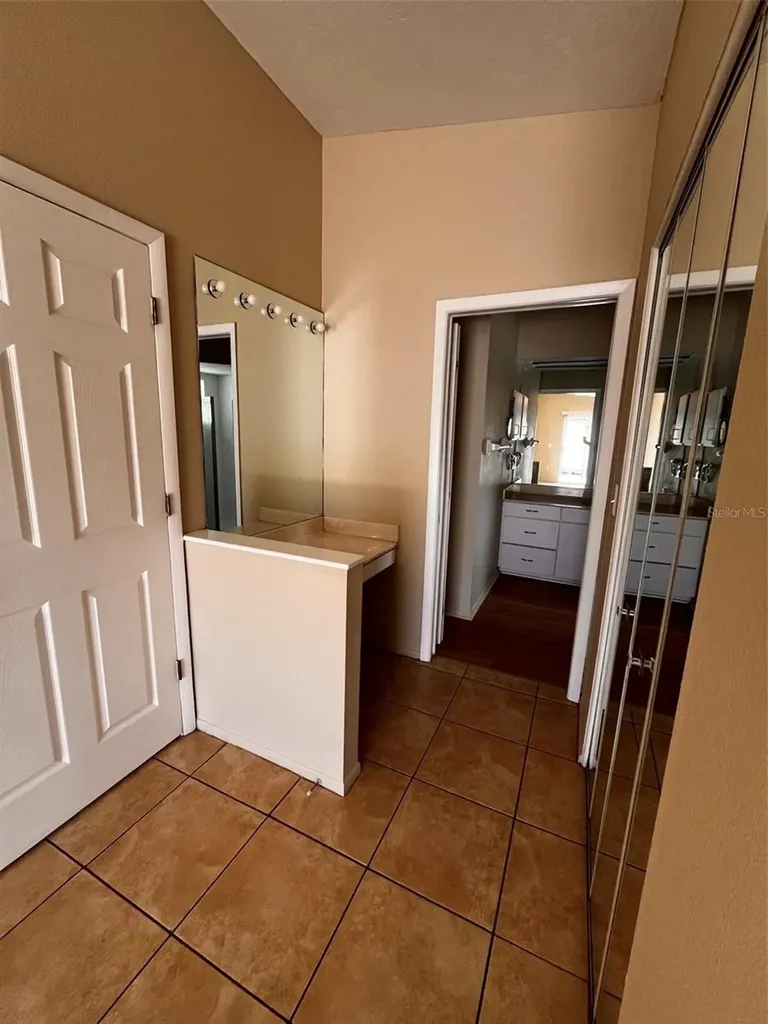 7241 Mauna Loa Boulevard Sarasota FL 34241