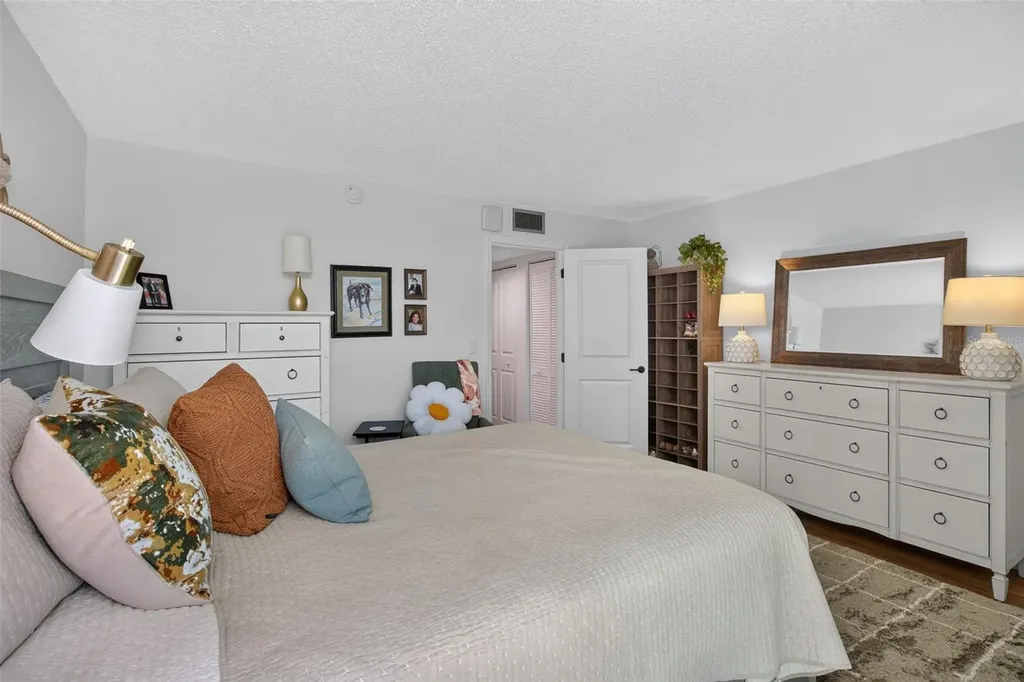 7625 Sun Island Drive S South Pasadena FL 33707