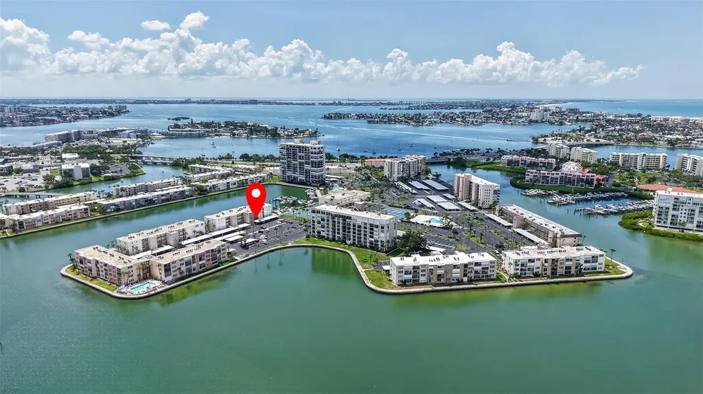 7625 Sun Island Drive S South Pasadena FL 33707