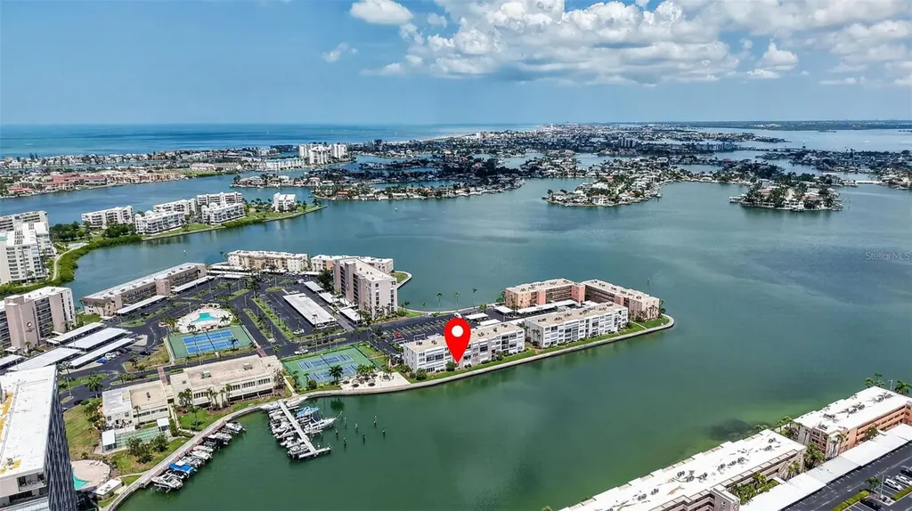 7625 Sun Island Drive S South Pasadena FL 33707