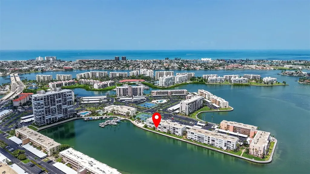 7625 Sun Island Drive S South Pasadena FL 33707