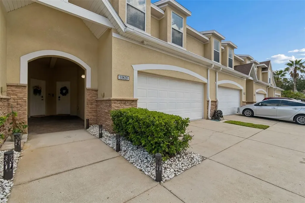 10820 Celtic Woods Avenue Tampa FL 33647