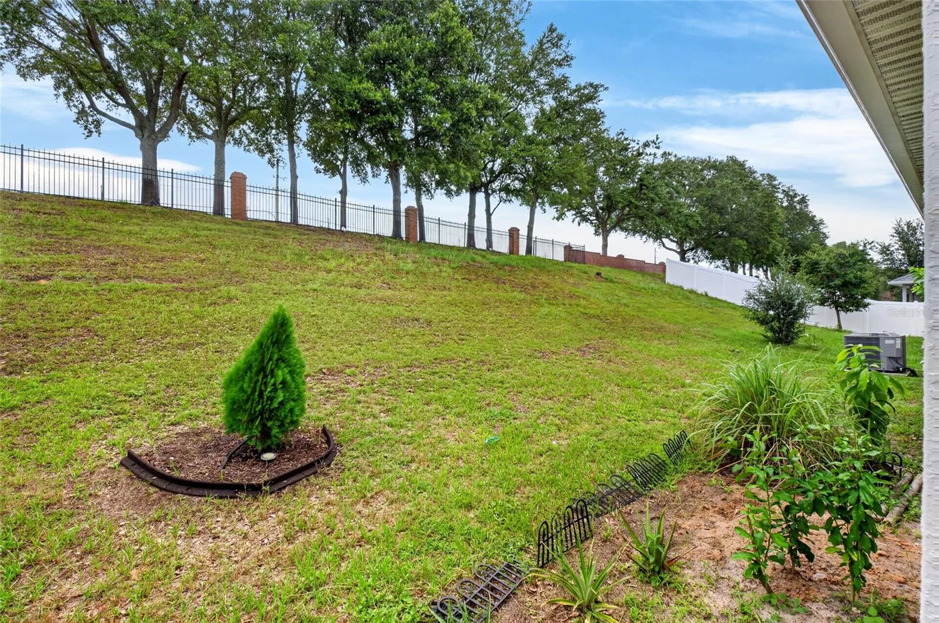 1181 Stratton Avenue Groveland FL 34736