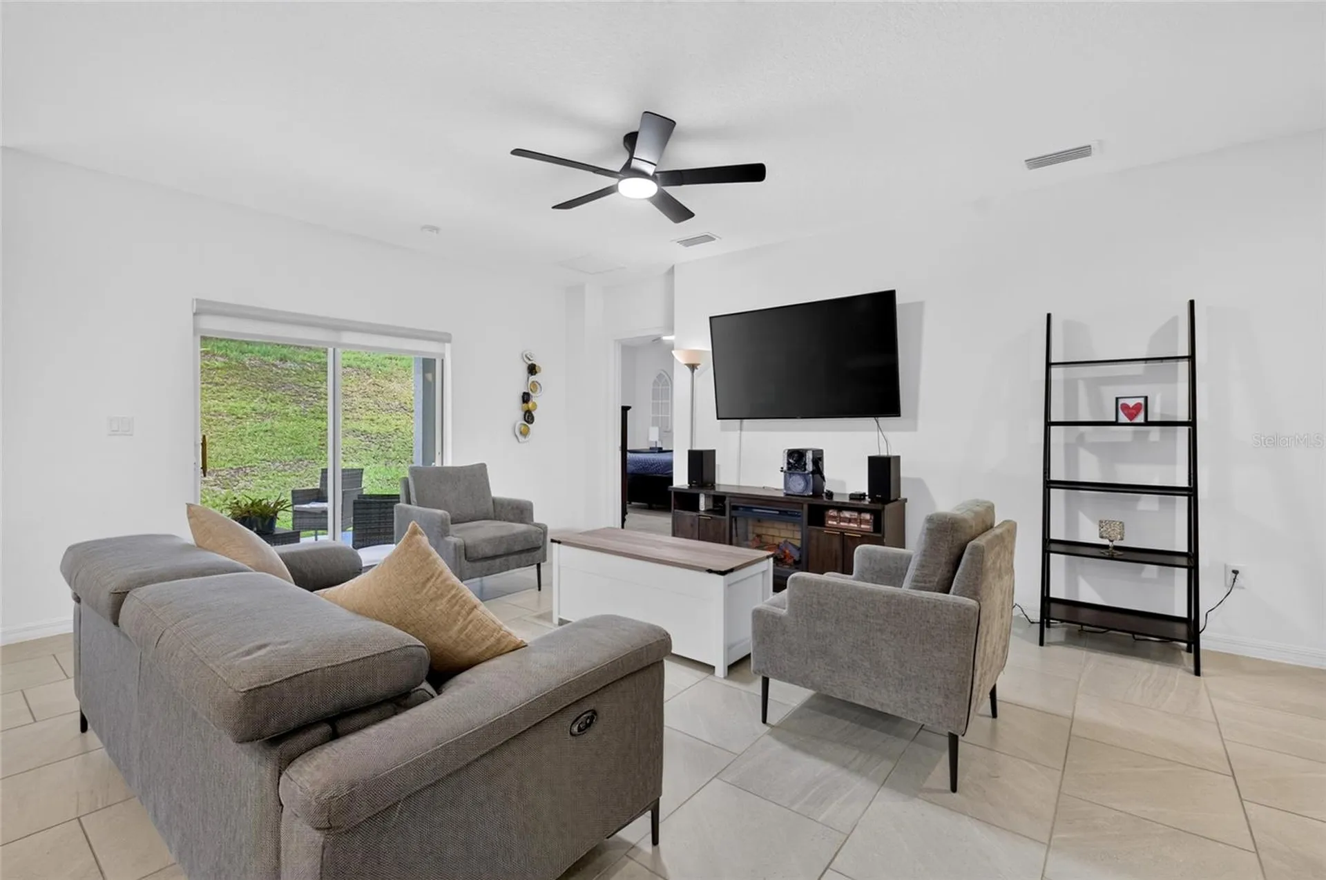 1181 Stratton Avenue Groveland FL 34736