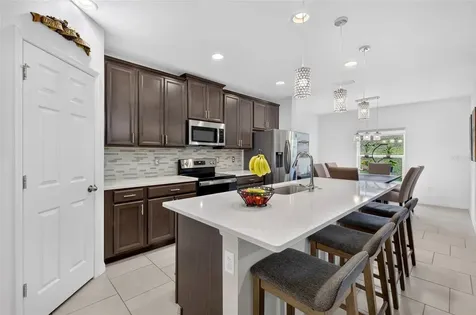 1181 Stratton Avenue Groveland FL 34736