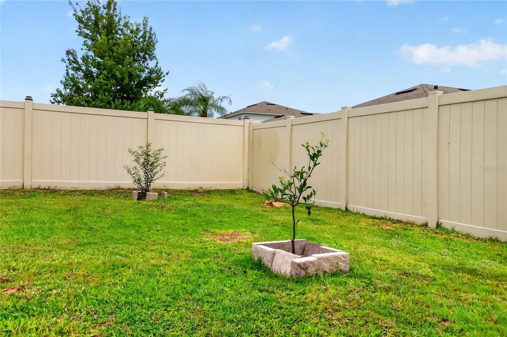248 Ludisia Loop Davenport FL 33837