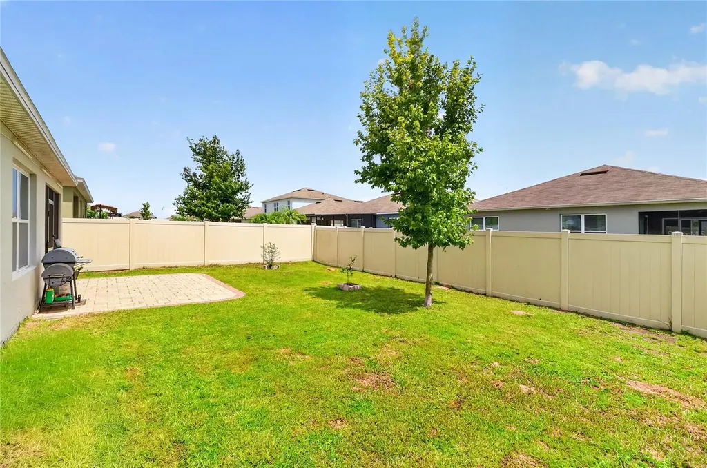 248 Ludisia Loop Davenport FL 33837